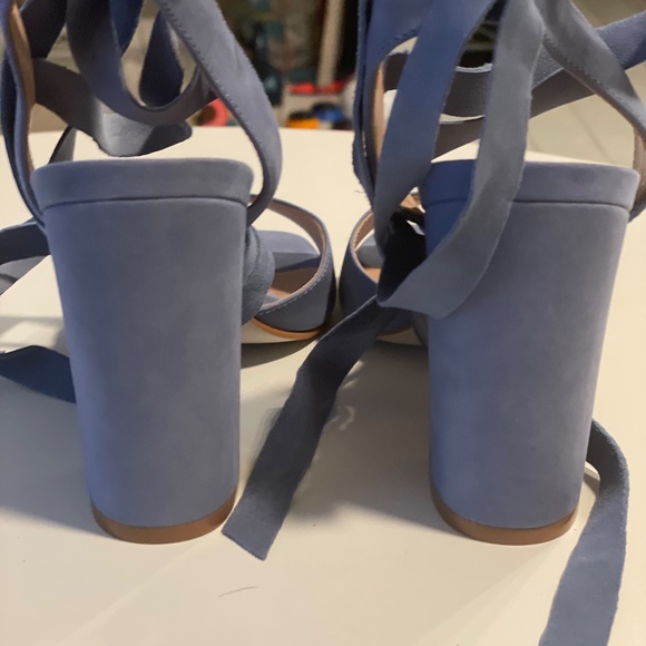 Steve Madden Blue Suede Shoes - Picture 3 of 5